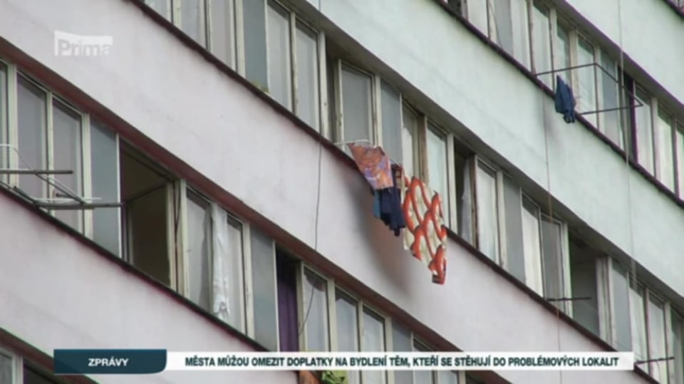 20. 7. 2017 ZPRÁVY: Města můžou omezit doplatky na bydlení těm, kteří se stěhují do problémových